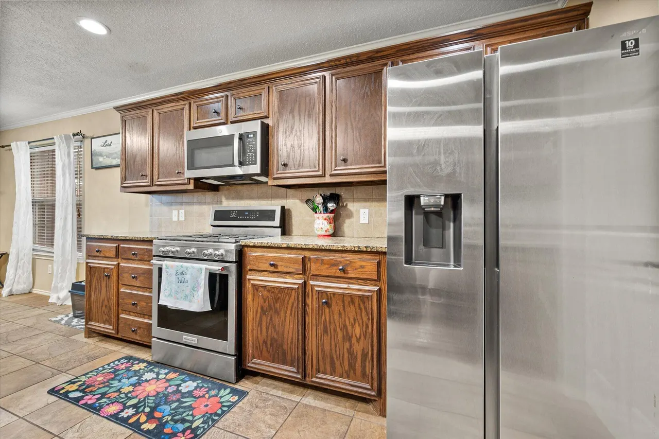 Photo 11 — 6116 100th Street, Lubbock, TX 79424