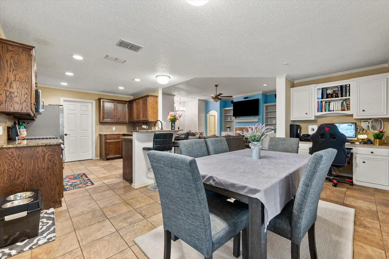 Photo 14 — 6116 100th Street, Lubbock, TX 79424