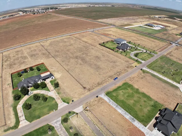 Photo 4 — 1138 Ranchland Circle, Tahoka, TX 79373