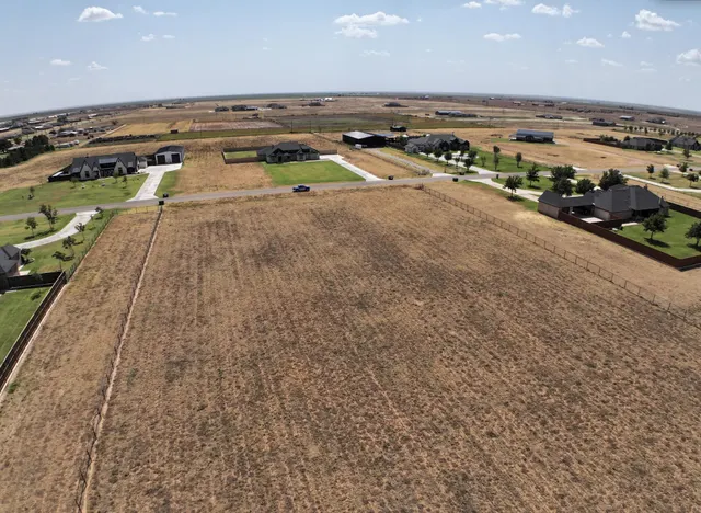 Photo 7 — 1138 Ranchland Circle, Tahoka, TX 79373