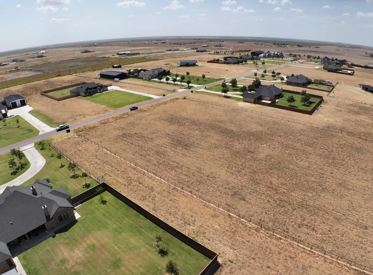 Photo 12 — 1138 Ranchland Circle, Tahoka, TX 79373