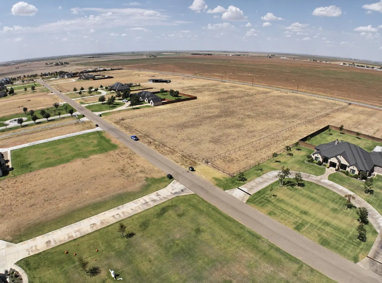 Photo 13 — 1138 Ranchland Circle, Tahoka, TX 79373