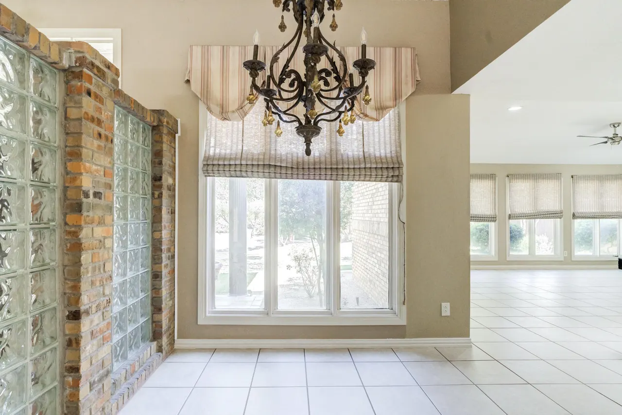 Photo 25 — 9604 Savannah Avenue, Lubbock, TX 79424