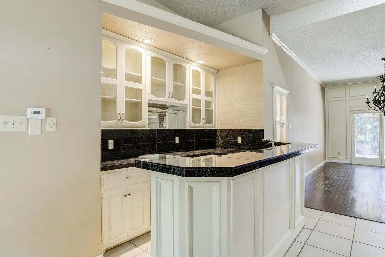Photo 26 — 9604 Savannah Avenue, Lubbock, TX 79424