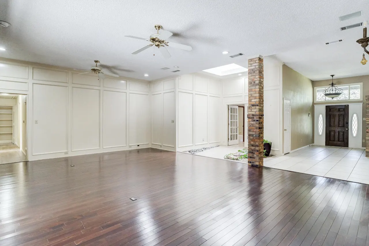 Photo 46 — 9604 Savannah Avenue, Lubbock, TX 79424