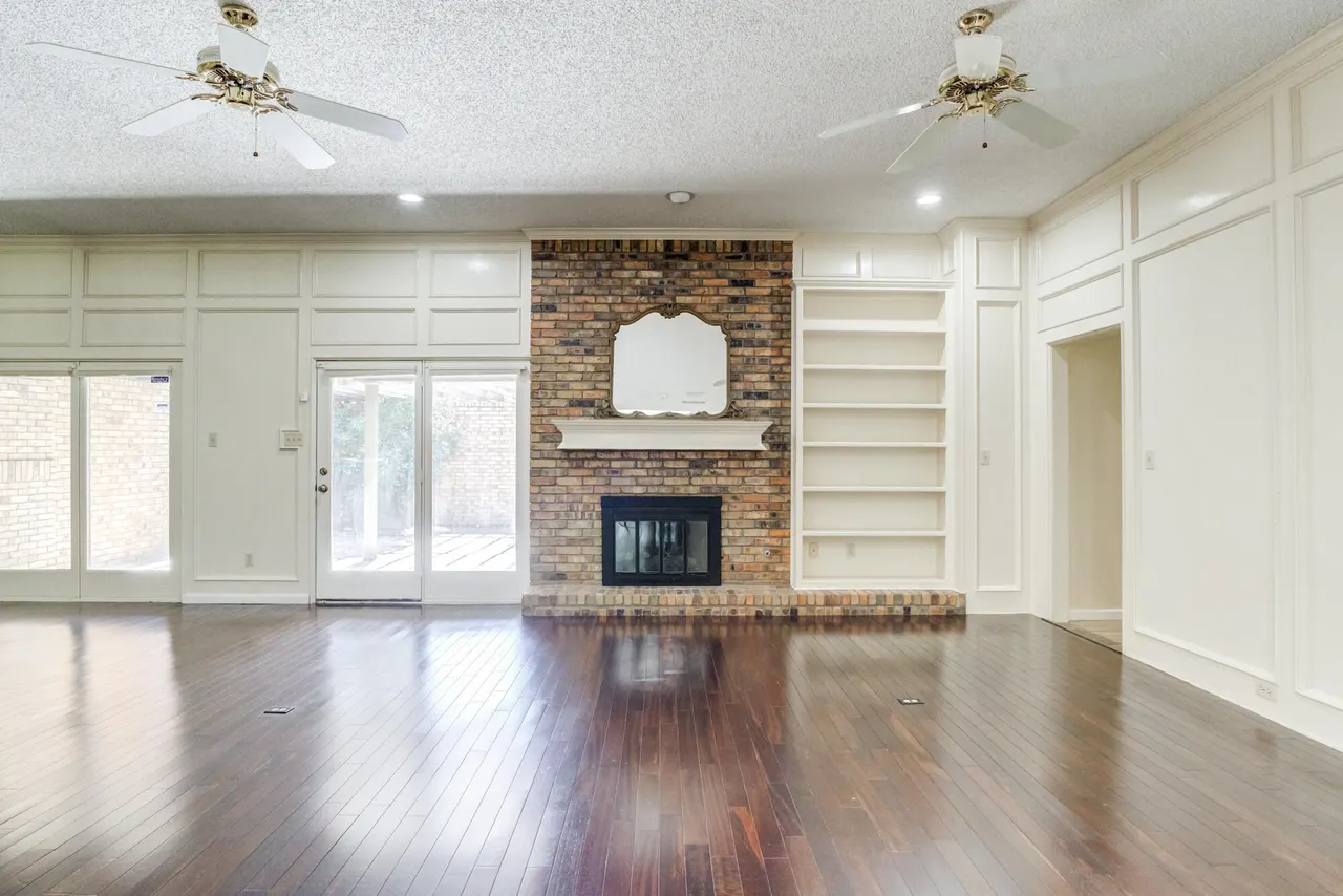 Photo 49 — 9604 Savannah Avenue, Lubbock, TX 79424