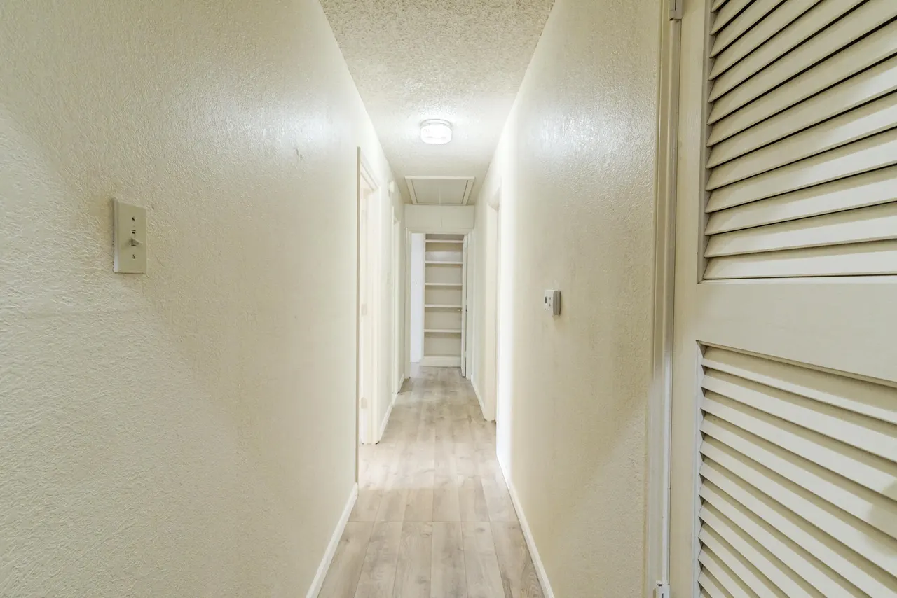 Photo 58 — 9604 Savannah Avenue, Lubbock, TX 79424