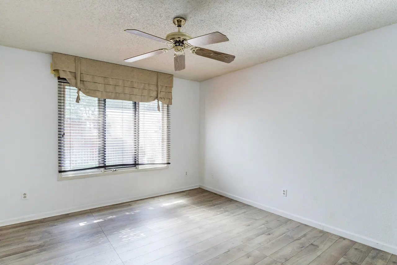 Photo 63 — 9604 Savannah Avenue, Lubbock, TX 79424