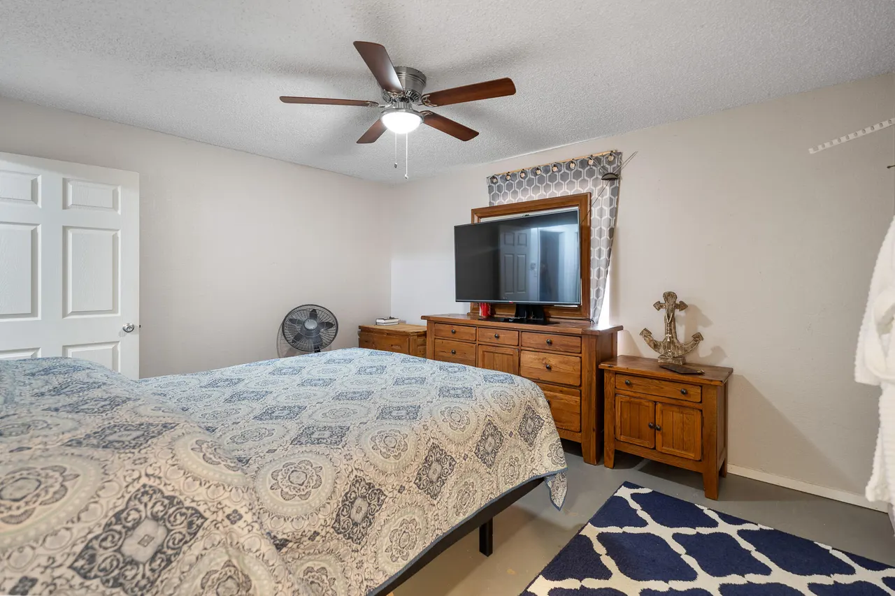 Photo 13 — 317 E 15th Street, Wolfforth, TX 79382