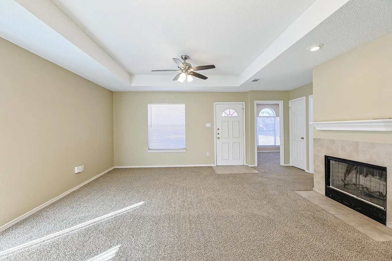 Photo 4 — 3407 97th Street, Lubbock, TX 79423