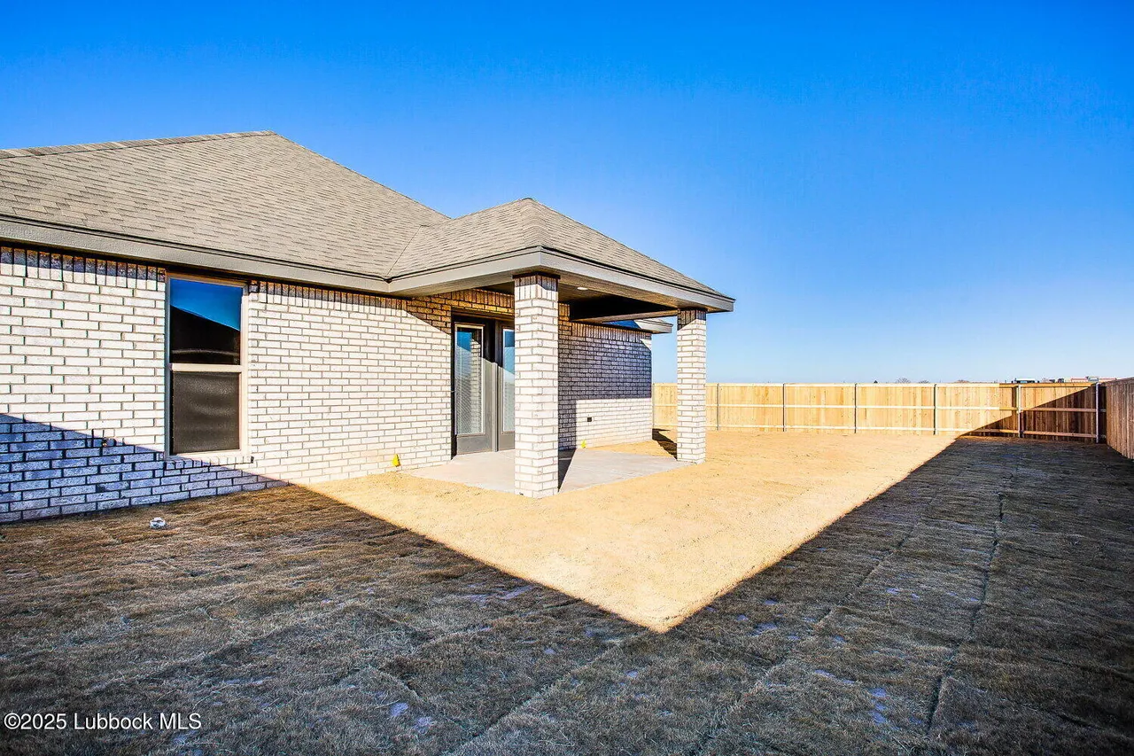 Photo 17 — 817 N 4th Street, Wolfforth, TX 79382