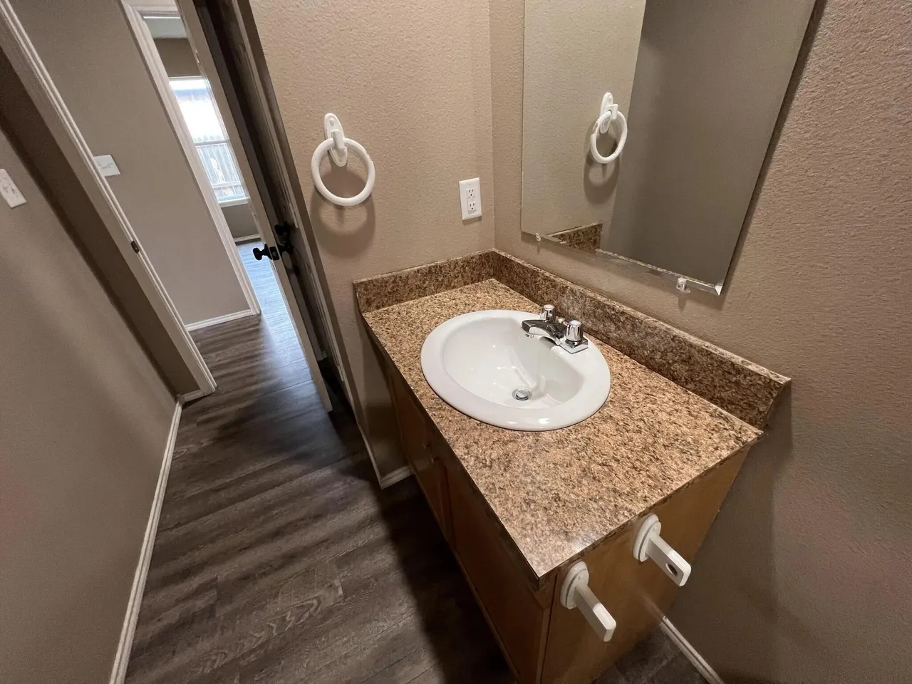 Photo 3 — 2911 Cornell Street, Lubbock, TX 79415
