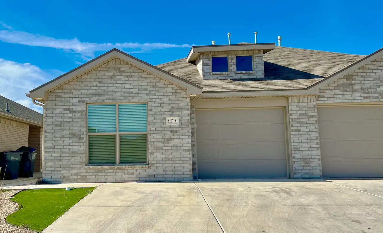 Front exterior — 2107 N Avenue K Unit B, Lubbock, TX 79403