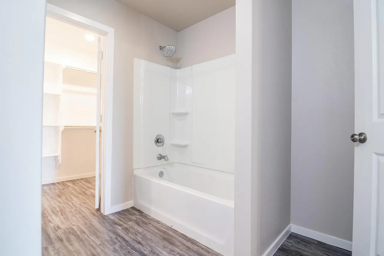 Photo 6 — 2107 N Avenue K Unit B, Lubbock, TX 79403