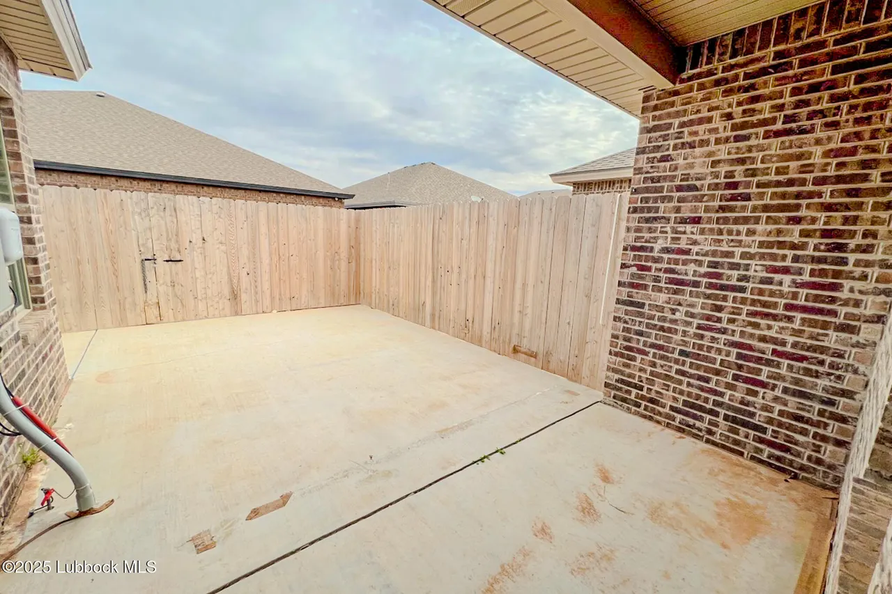 Photo 24 — 1120 N 7th Street, Wolfforth, TX 79382