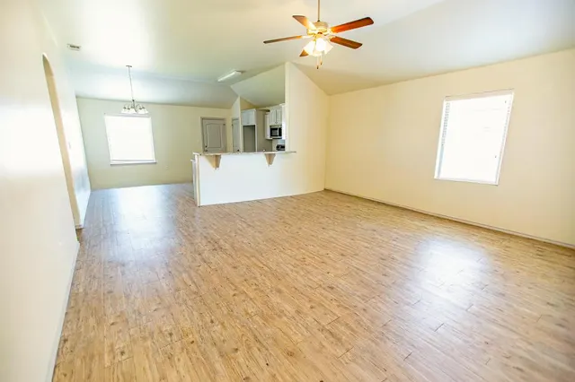 Photo 6 — 1220 Kingston Street, Wolfforth, TX 79382