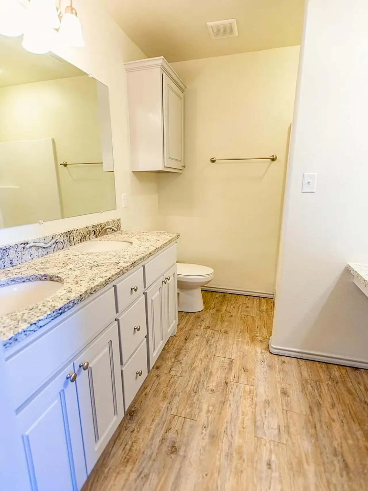 Photo 12 — 1220 Kingston Street, Wolfforth, TX 79382