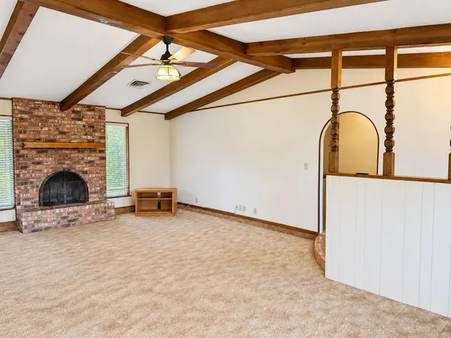 Photo 4 — 603 E Garfield Avenue, Morton, TX 79346