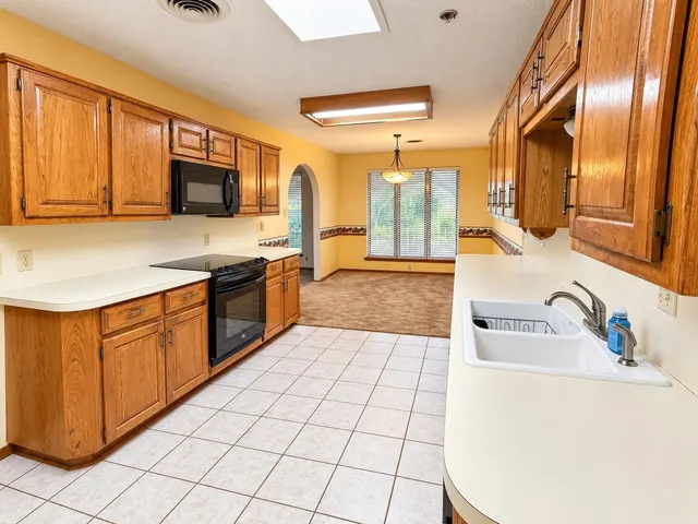 Photo 7 — 603 E Garfield Avenue, Morton, TX 79346