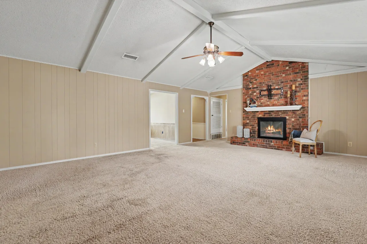 Photo 7 — 5315 29th Street, Lubbock, TX 79407
