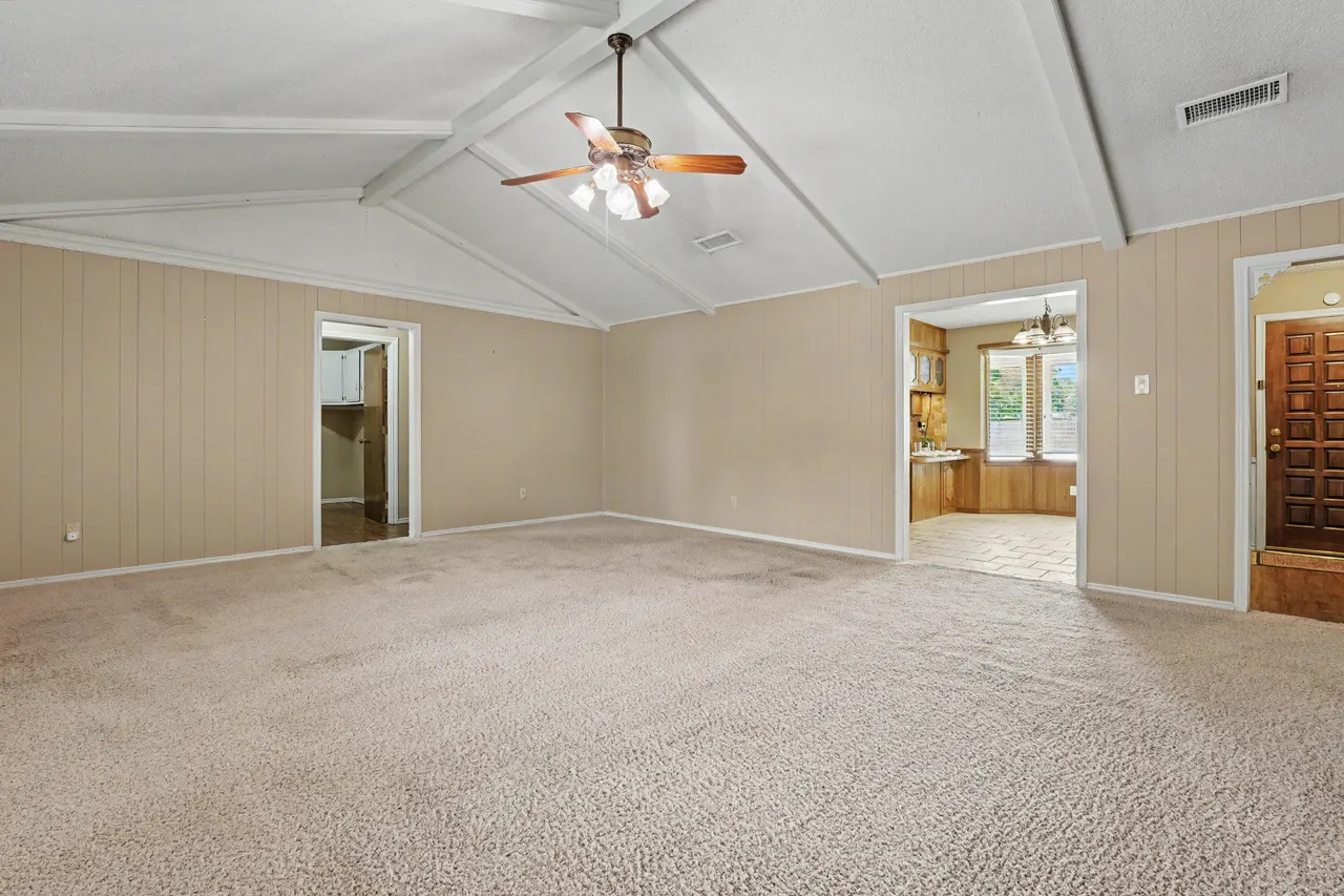 Photo 9 — 5315 29th Street, Lubbock, TX 79407