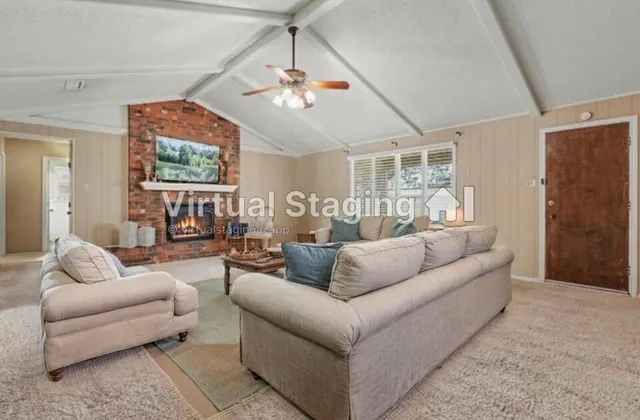Photo 4 — 5315 29th Street, Lubbock, TX 79407