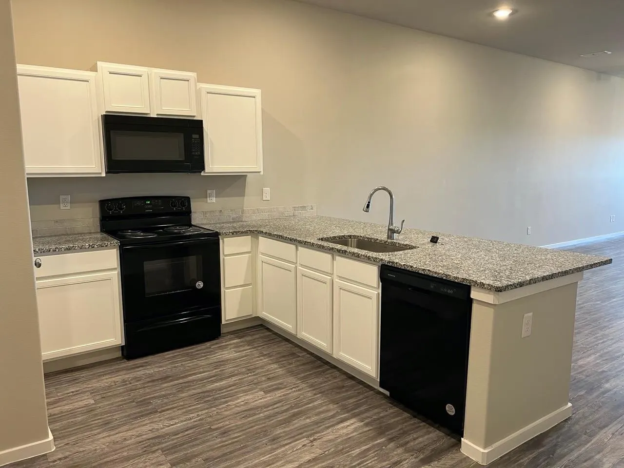 Photo 3 — 1908 Langford Avenue A, Lubbock, TX 79407