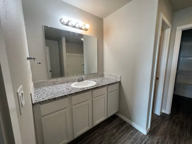 Photo 8 — 1908 Langford Avenue A, Lubbock, TX 79407