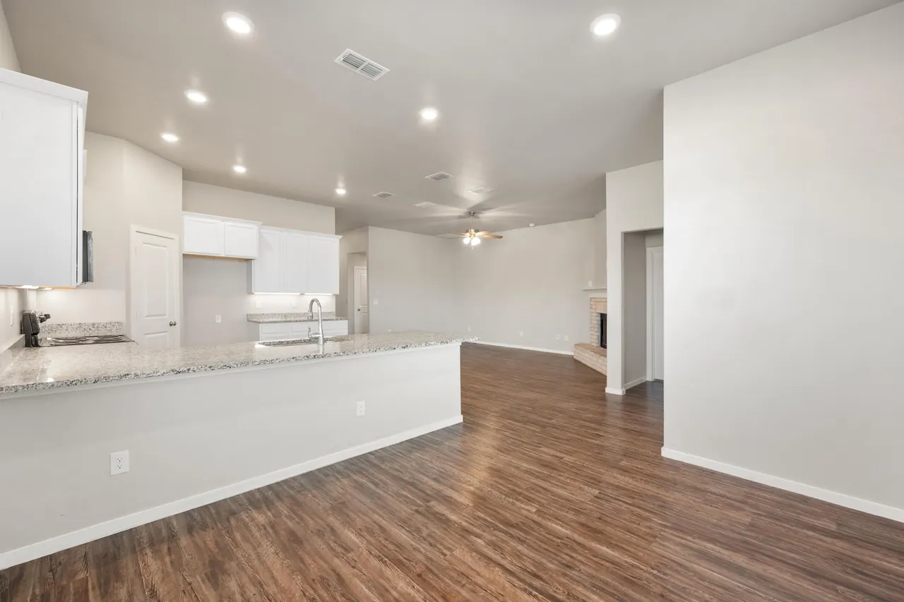 Photo 17 — 1916 Kirksey Avenue, Lubbock, TX 79407