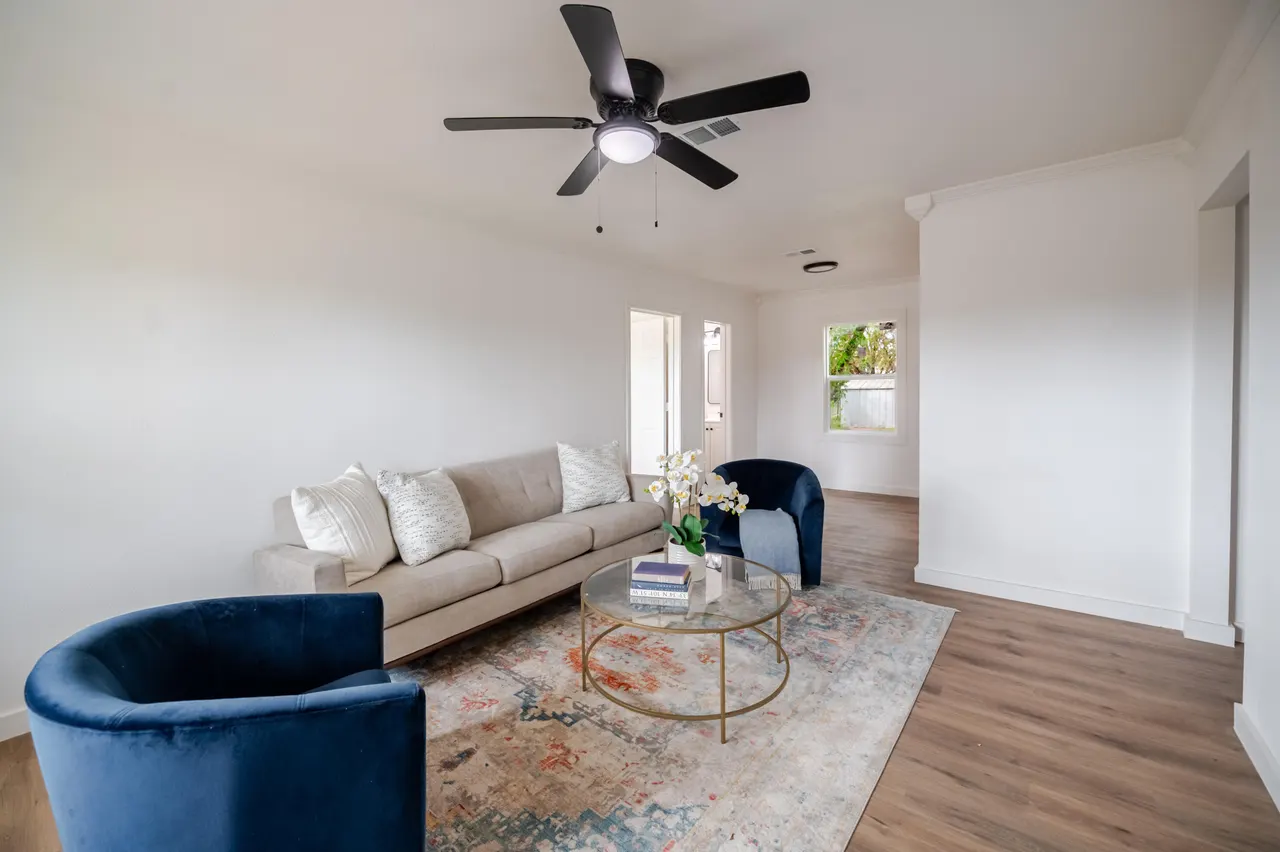 Photo 11 — 3218 33rd Street, Lubbock, TX 79410
