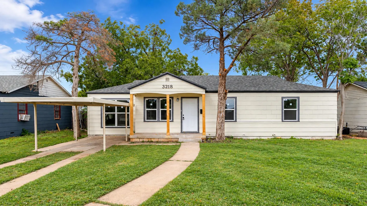 Front exterior — 3218 33rd Street, Lubbock, TX 79410