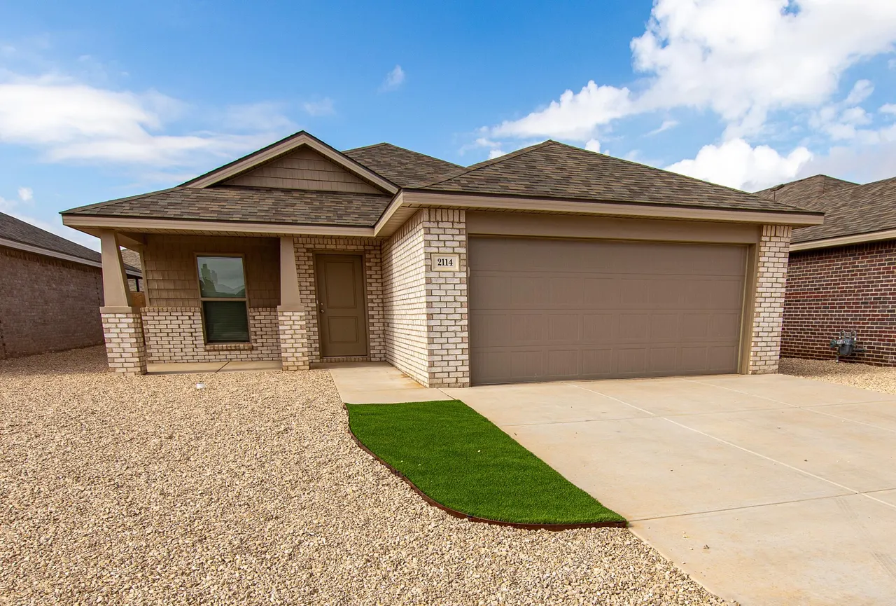 Front exterior — 2114 Kirksey Avenue, Lubbock, TX 79407