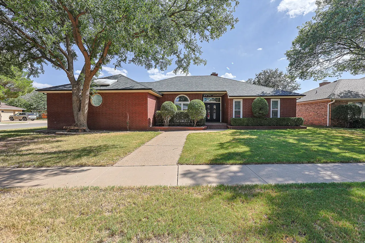 Front exterior — 4001 97th Street, Lubbock, TX 79423