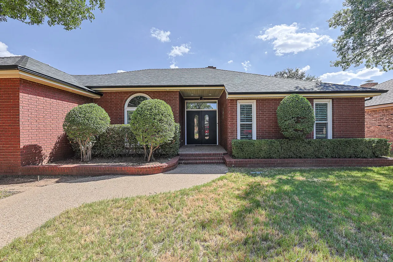 Photo 2 — 4001 97th Street, Lubbock, TX 79423