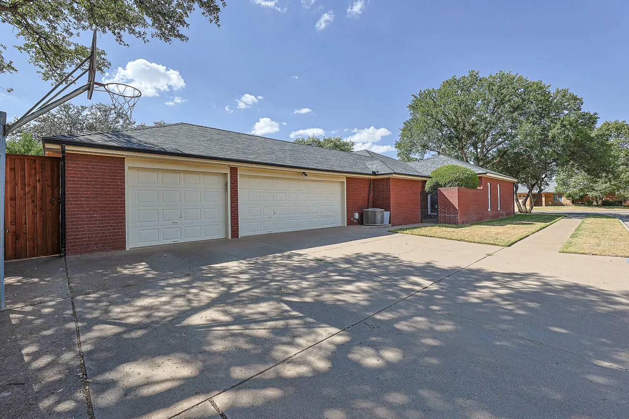 Photo 78 — 4001 97th Street, Lubbock, TX 79423