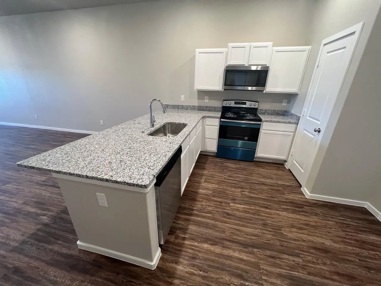 Photo 5 — 2115 Kokomo Avenue Unit A, Lubbock, TX 79407