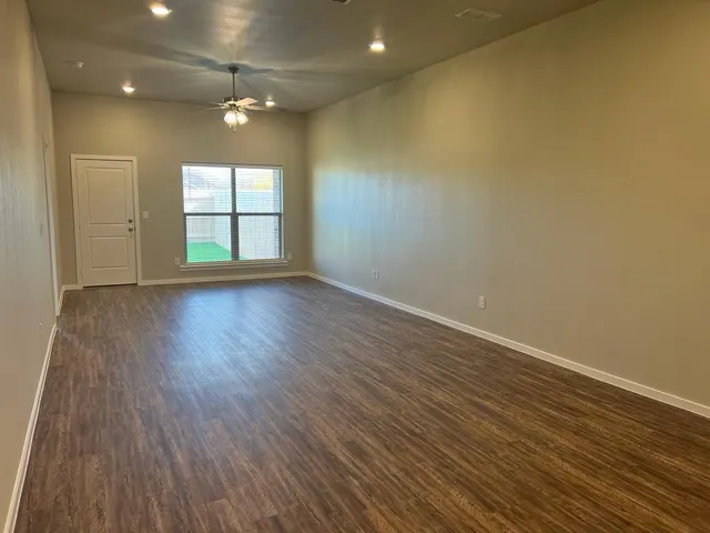 Photo 8 — 2115 Kokomo Avenue Unit A, Lubbock, TX 79407