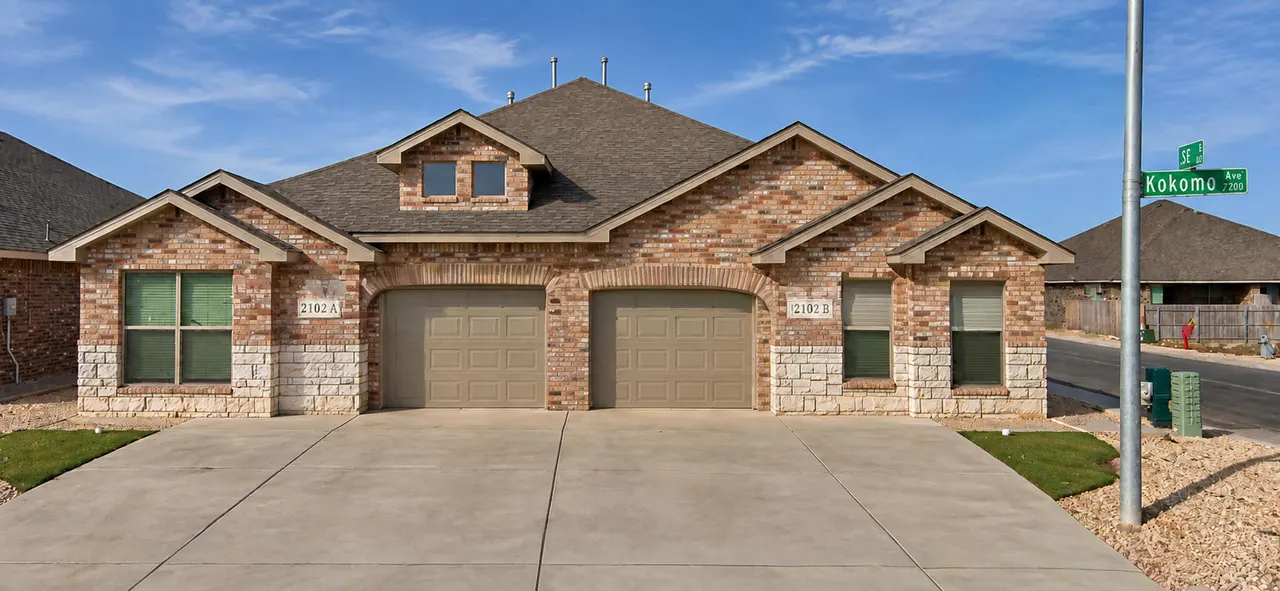 Front exterior — 2102 Kokomo Avenue Unit b, Lubbock, TX 79407
