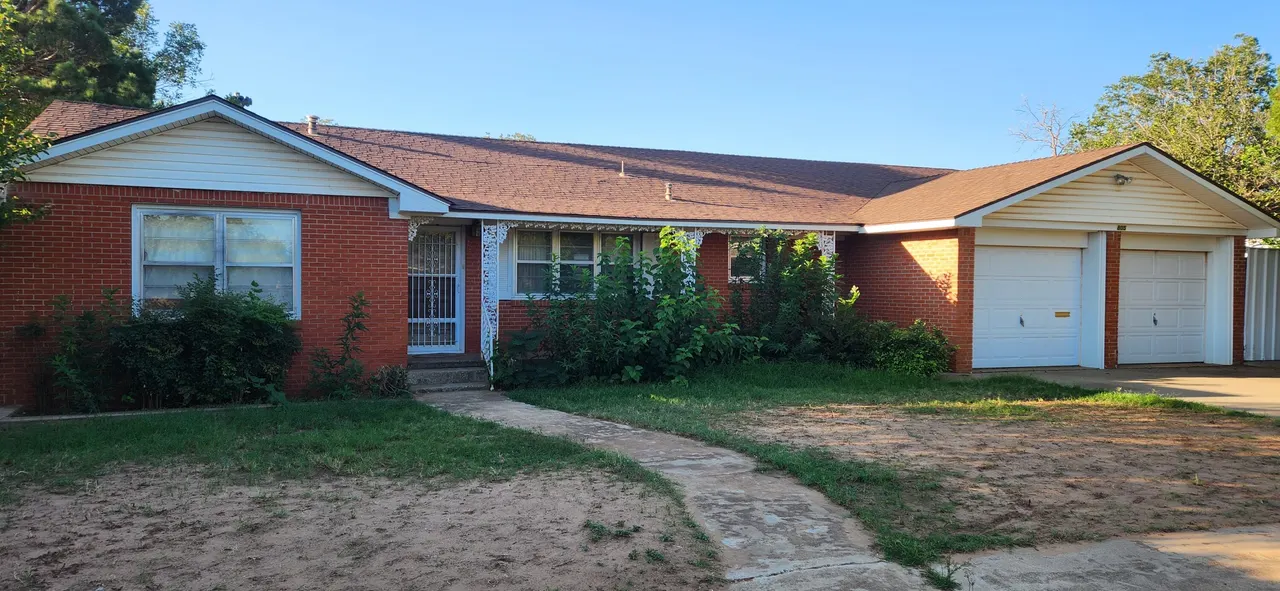 Front exterior — 805 W 6th Street, Post, TX 79356