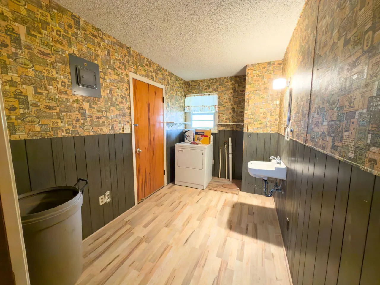 Photo 14 — 805 W 6th Street, Post, TX 79356
