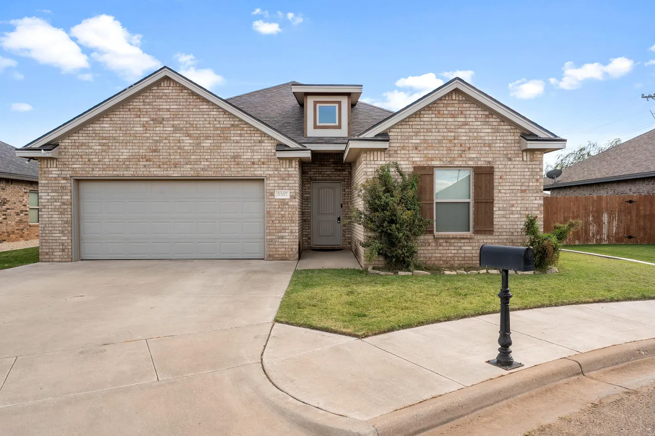 Photo 2 — 5307 Lehigh Street, Lubbock, TX 79416
