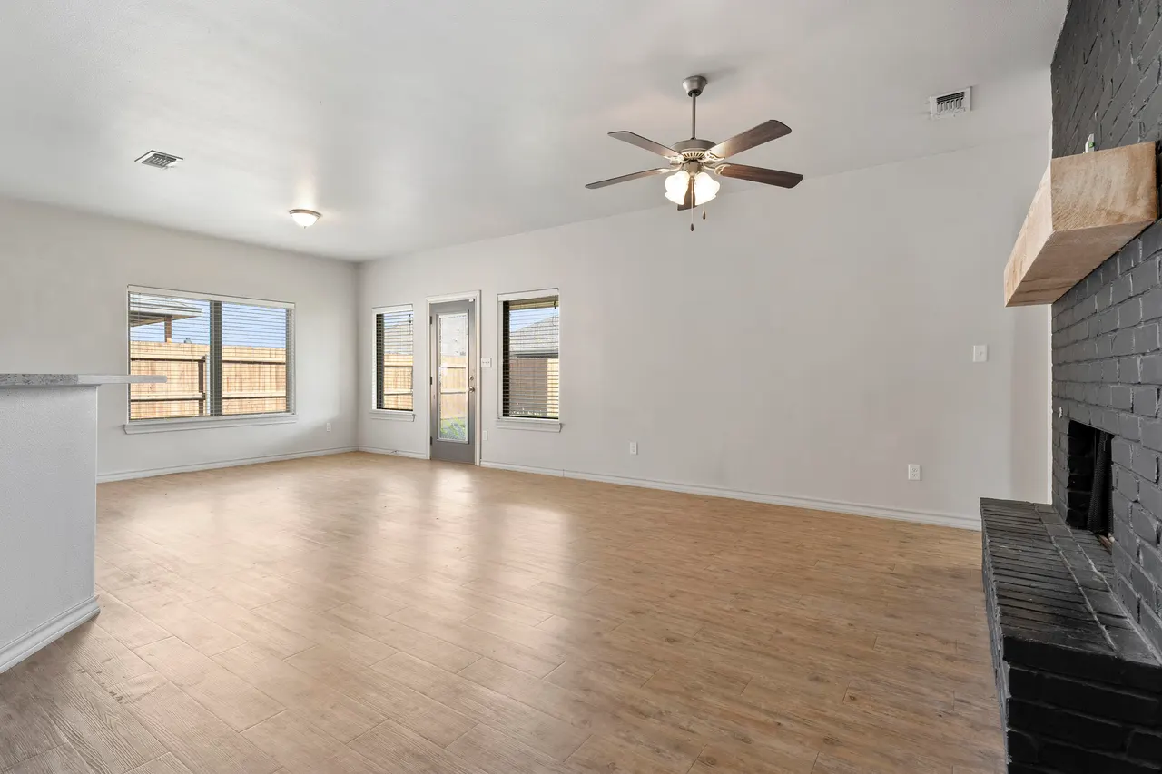 Photo 10 — 5307 Lehigh Street, Lubbock, TX 79416