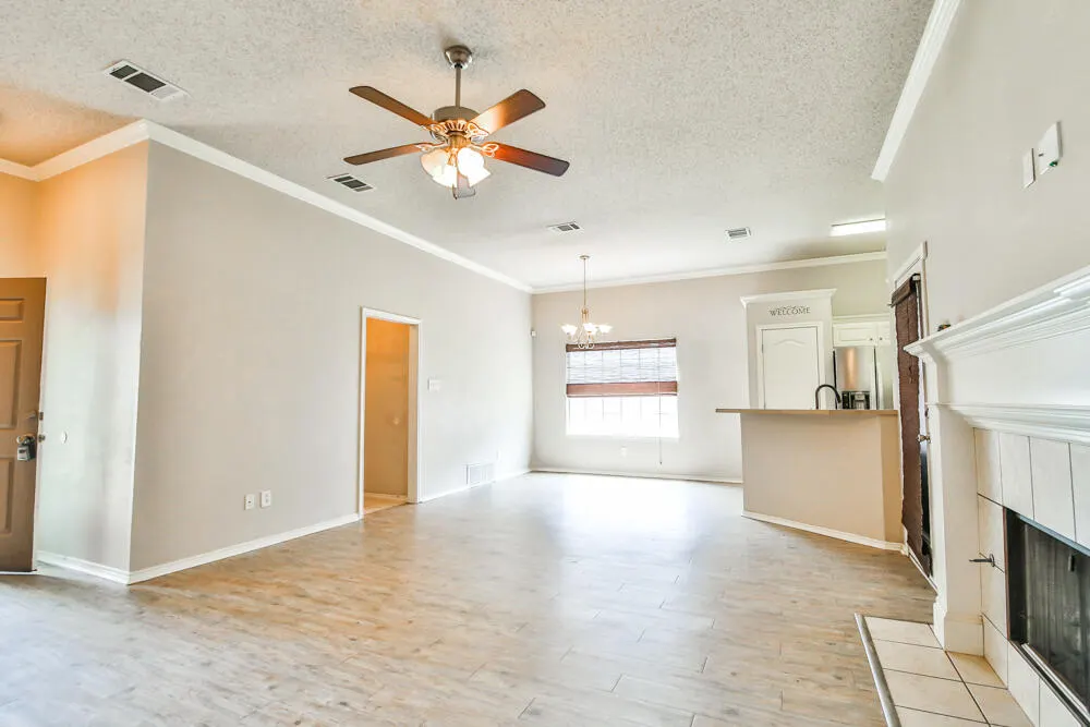 Photo 5 — 2306 97th Street, Lubbock, TX 79423