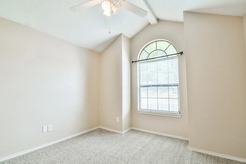 Photo 18 — 2306 97th Street, Lubbock, TX 79423