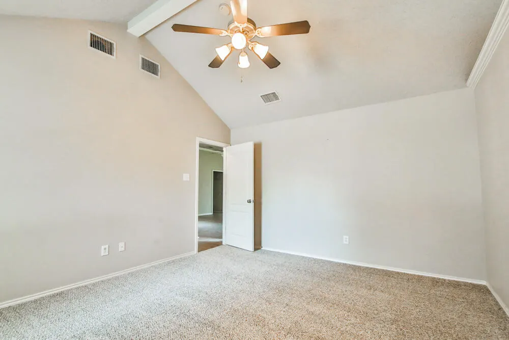 Photo 26 — 2306 97th Street, Lubbock, TX 79423