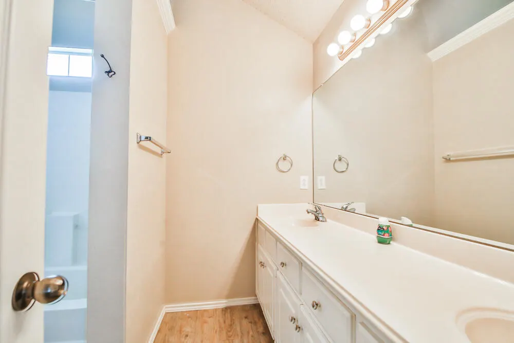 Photo 28 — 2306 97th Street, Lubbock, TX 79423