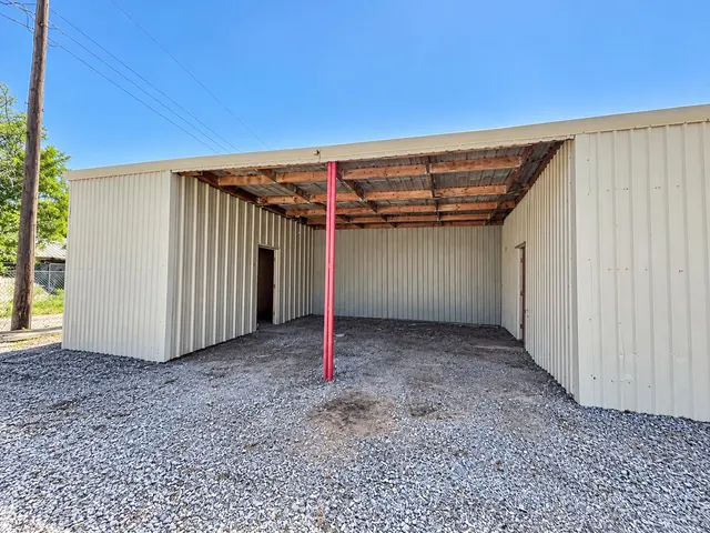 Photo 8 — 1314 W Dover Street, Memphis, TX 79245