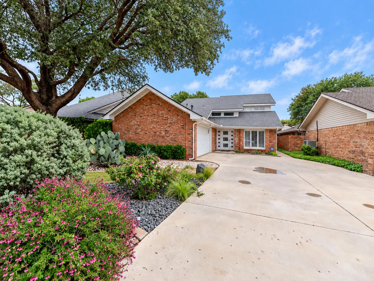 Photo 13 — 5107 1st Place, Lubbock, TX 79416