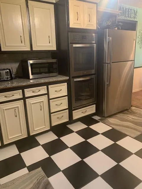 Photo 9 — 1001 Shady Oaks Lane, Brownfield, TX 79316