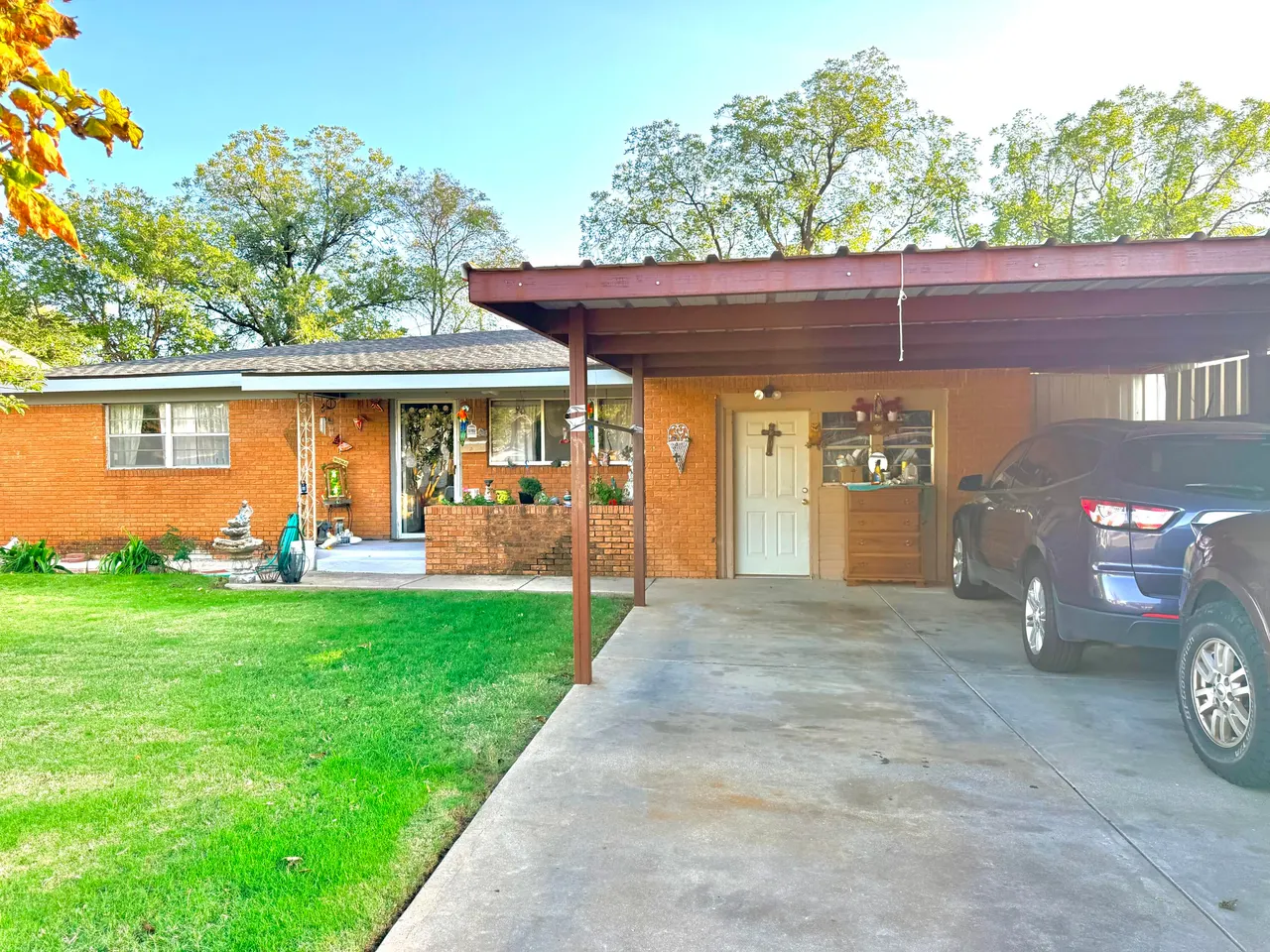 Front exterior — 2013 44th Street, Lubbock, TX 79412